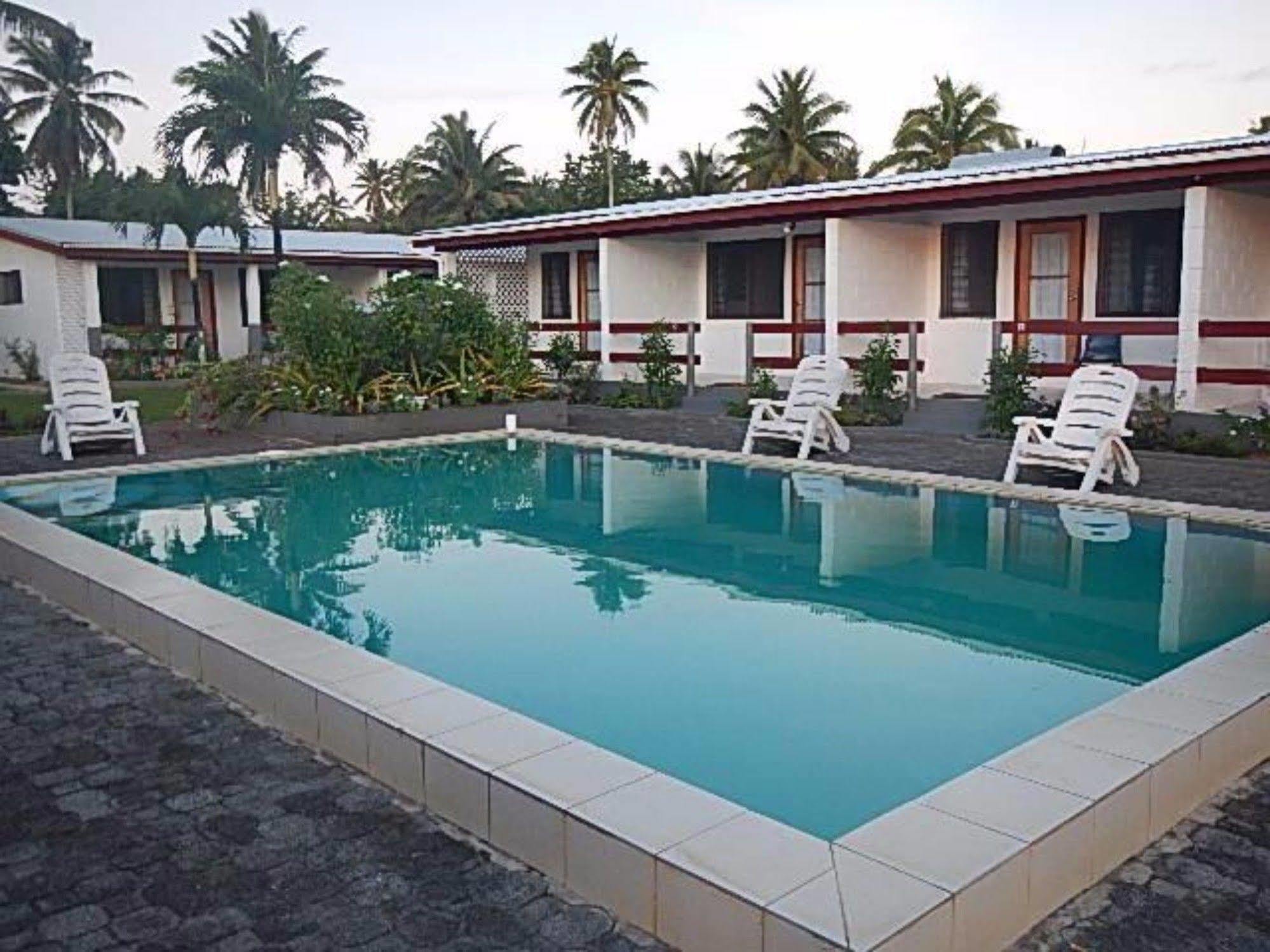 Reef Motel - Aitutaki Arutanga Eksteriør billede
